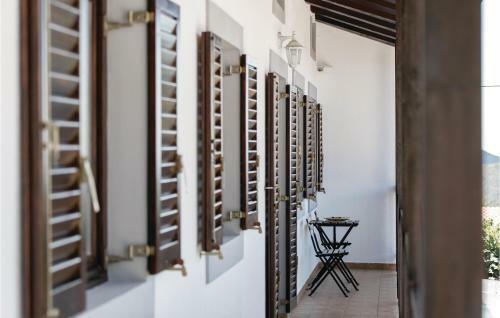 Four-bedroom Holiday Home In Sela Na Krasu