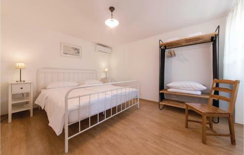 Four-bedroom Holiday Home In Sela Na Krasu