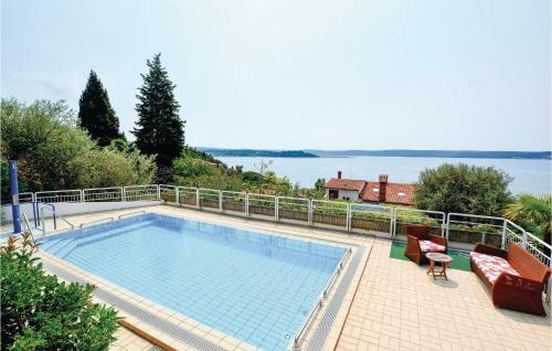 Two-bedroom Apartment In Portoroz