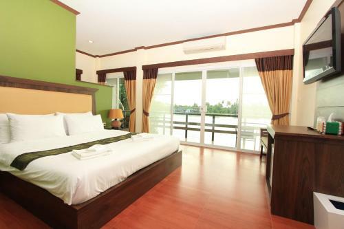 Hotel Baantip Suantong
