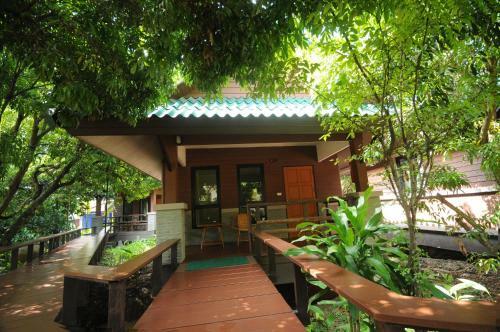 Hotel Baantip Suantong
