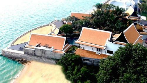 Villa Divinity