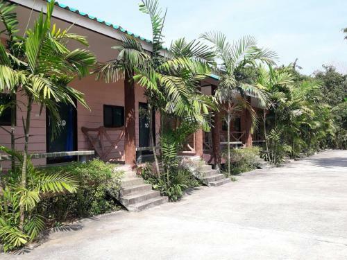 Hotel Baanruenkwan Resort