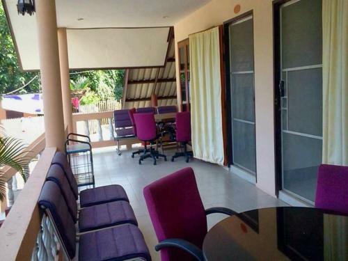 Hotel Baan Ruen Rim Nam