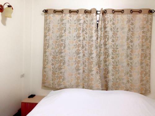Hostal Plaifah Bungalow Koh Sichang