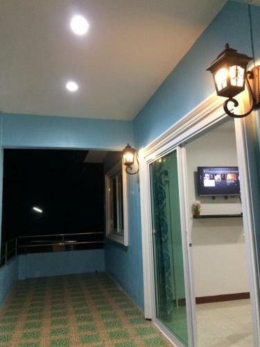 Hostal Plaifah Bungalow Koh Sichang