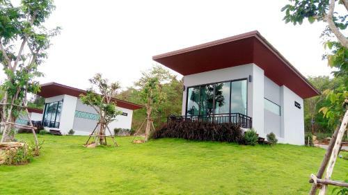 Hotel Phurapee Pakchong