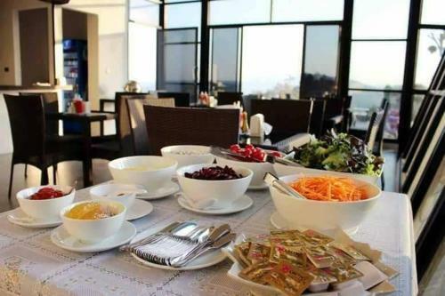 Hotel Phurapee Pakchong