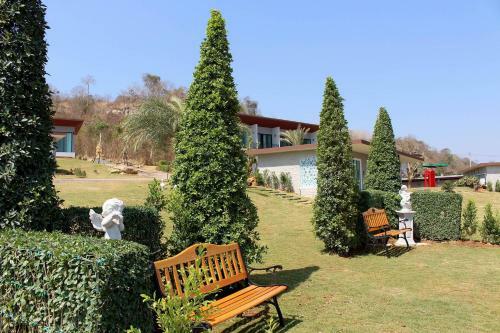 Hotel Phurapee Pakchong