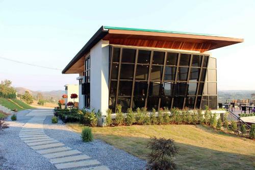 Hotel Phurapee Pakchong