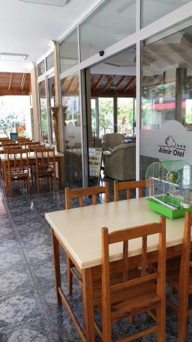 Almir Hotel