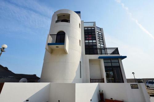 Hostal Enjoy Summer