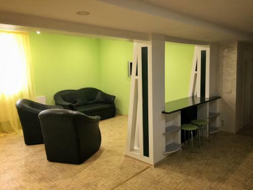 Hostal Angelika's Hotel