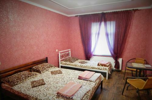 Hostal Angelika's Hotel