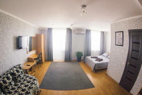 Bristol Hotel