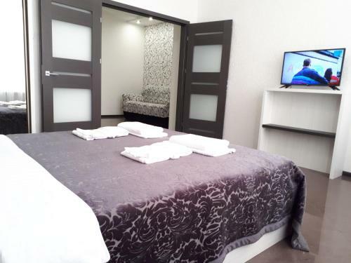 Iris Apartments