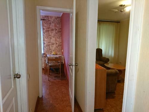 Small Cozy Apartment At The 5th Big Fontain Station