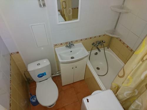 Small Cozy Apartment At The 5th Big Fontain Station
