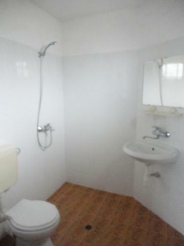 Hostal Guest Rooms Casa Luba