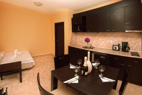 Aparthotel Gallery Suites