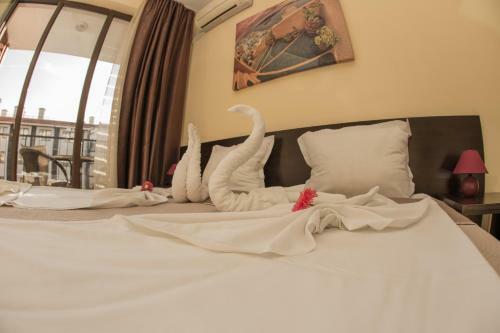 Aparthotel Gallery Suites