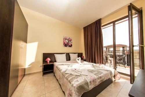 Aparthotel Gallery Suites