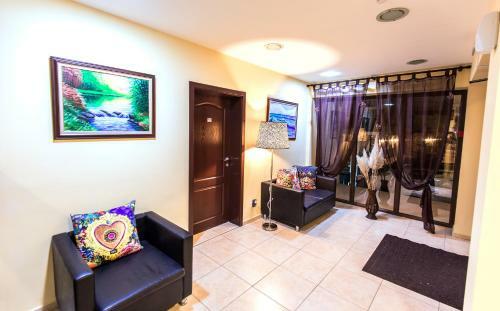 Aparthotel Gallery Suites