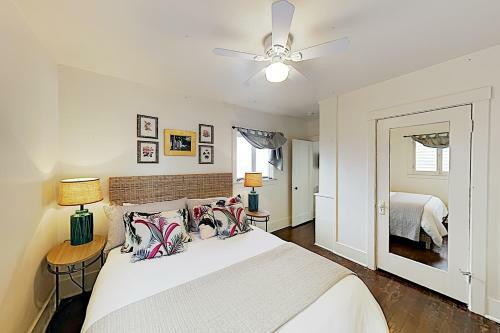 727 de La Vina Apartment Apts