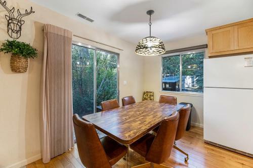 1622 Atroari St Home