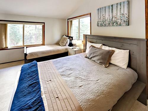 1262 Pine Valley Rd Home