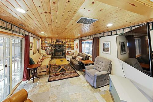 South Lake Tahoe Home