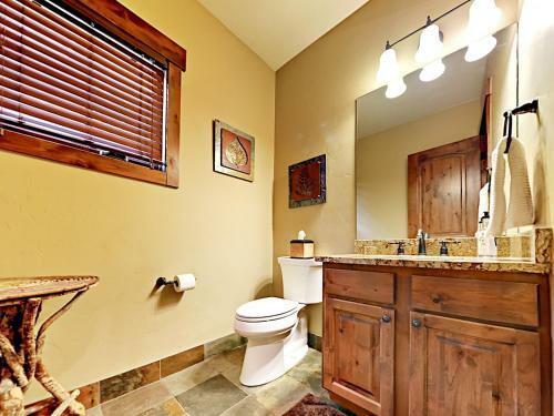 County Townhome 50 Townhouse