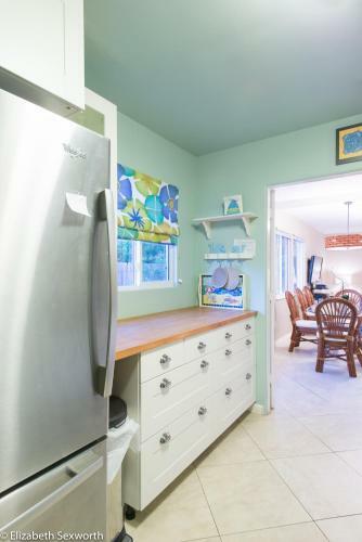3 Bedroom - Dolphin House Split Floor Plan Pets Waterfront District
