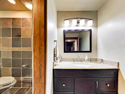 Apartamento 2500 Apres Ski Way Condo Unit 201