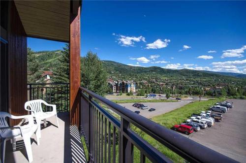 West Condominiums - W3301