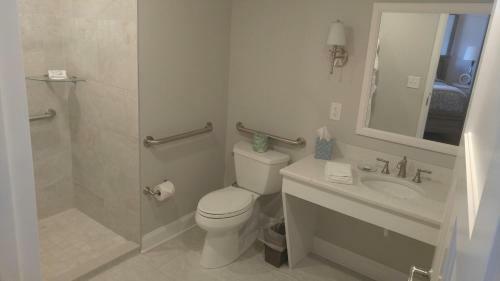 Hotel Harbor House Inn