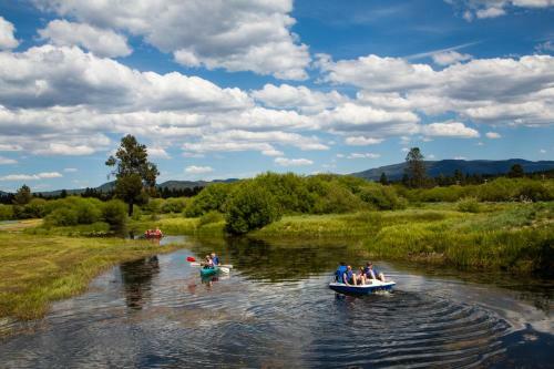 Bend-sunriver Camping Resort 24 Ft. Yurt 16