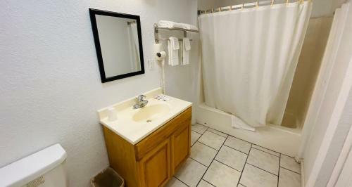 Motel Budget Inn & Suites