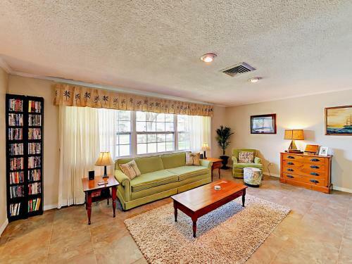 13908 82nd Ter House
