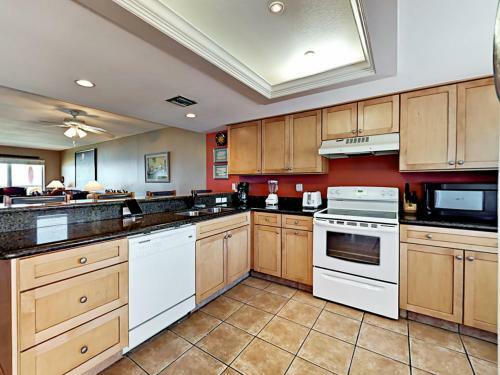 Apartamento 4400 Gulf Blvd Condo Unit 402