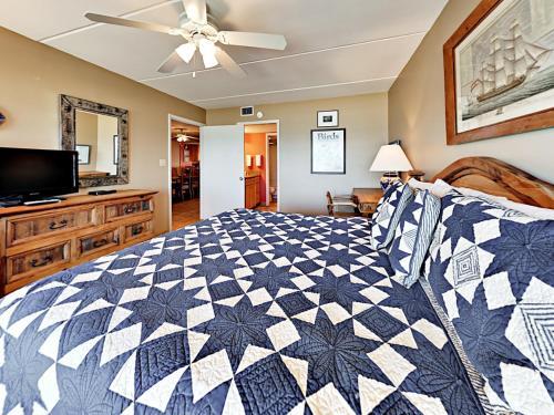 Apartamento 4400 Gulf Blvd Condo Unit 402