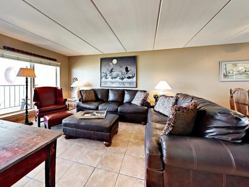 Apartamento 4400 Gulf Blvd Condo Unit 402