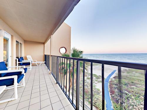 Apartamento 4400 Gulf Blvd Condo Unit 507