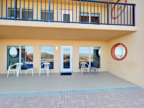 Apartamento 4400 Gulf Blvd Condo Unit 106