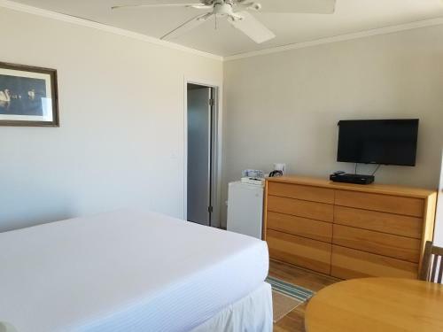 White Sands Motel