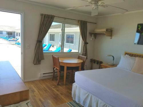 White Sands Motel