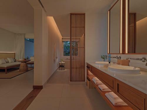 Hotel Azerai Ke Ga Bay