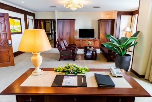 Nam Cuong Hai Duong Hotel