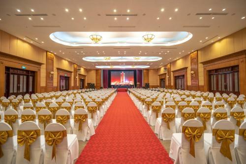 Nam Cuong Hai Duong Hotel