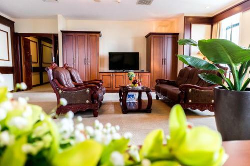 Nam Cuong Hai Duong Hotel